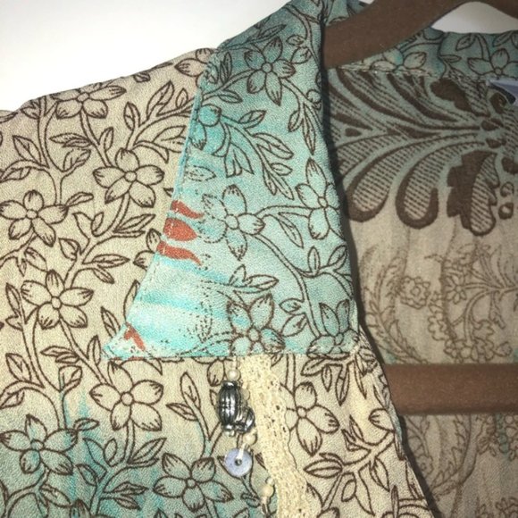 Dressbarn Boho Blouse Top M Button Up Embellished Long Sleeve Flare Cuff Multi - Picture 11 of 11